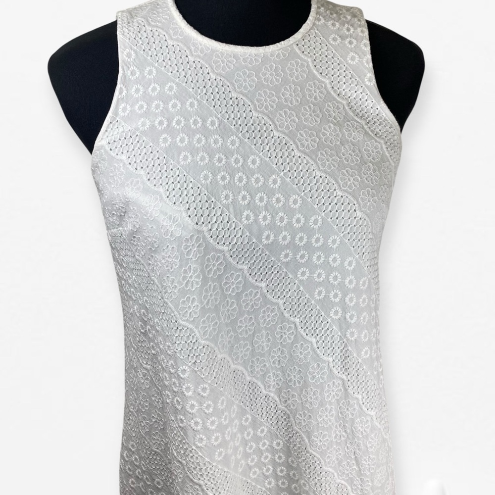 Calvin Klein White Lace high neck sleeveless Mini Dress 2 - Picture 2 of 10
